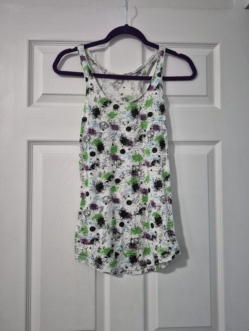 Y2k Energie White Tank with Green, Purple & Black Splash Print